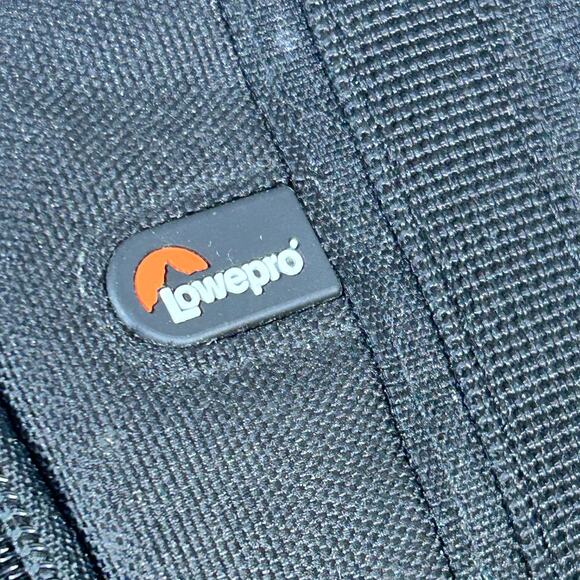 Lowepro Camera Lens Bag Adventura Ultra Zoom 100 Black Padded - Picture 7 of 14